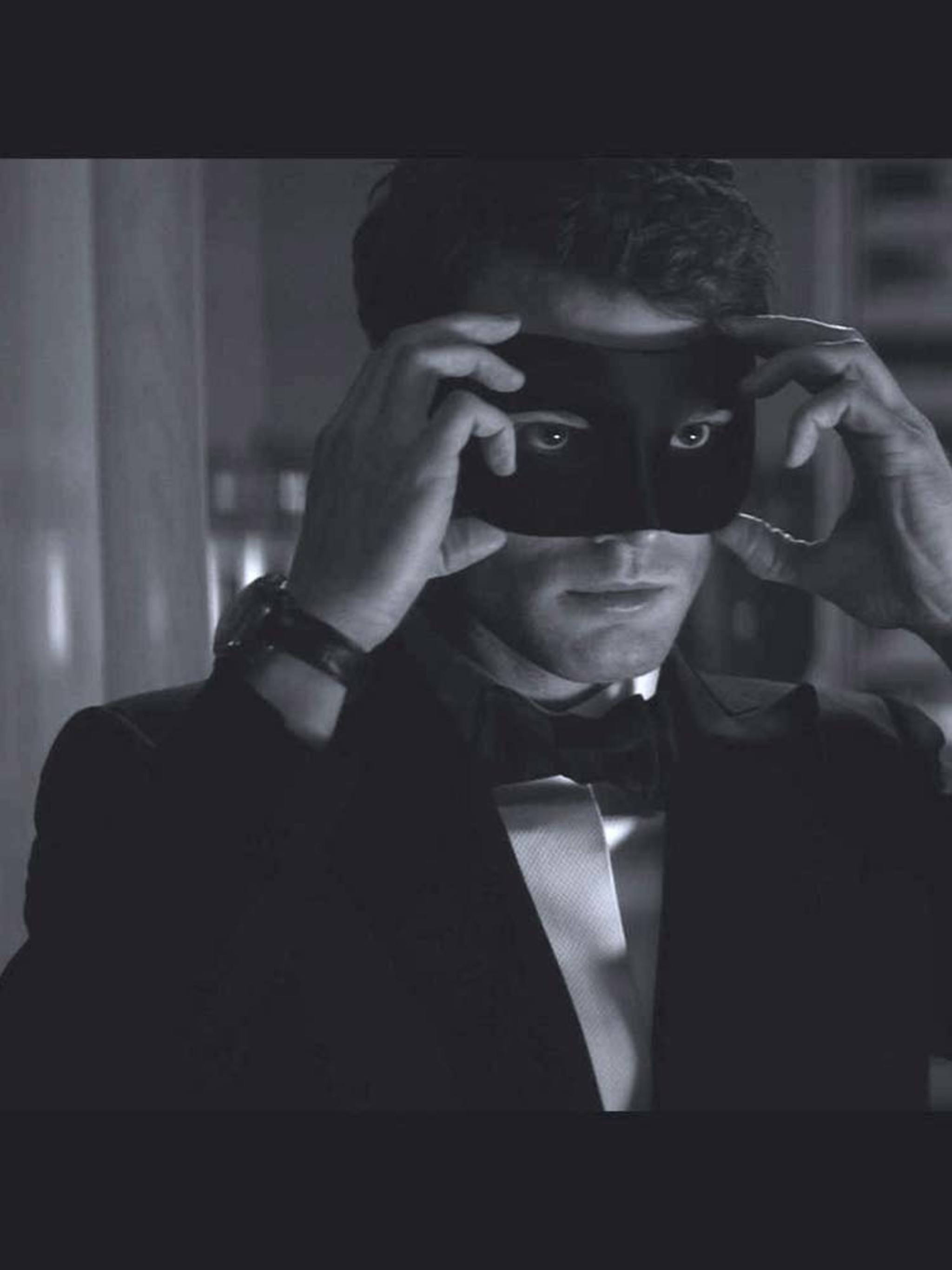 Fifty Shades Darker Mask fifty-shades-darker-mask