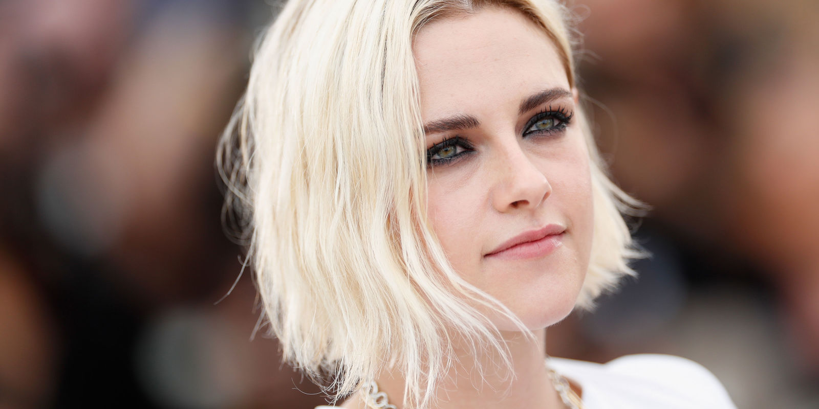 landscape-1471516242-kristen-stewart.jpg